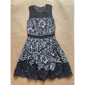 Flowery Black